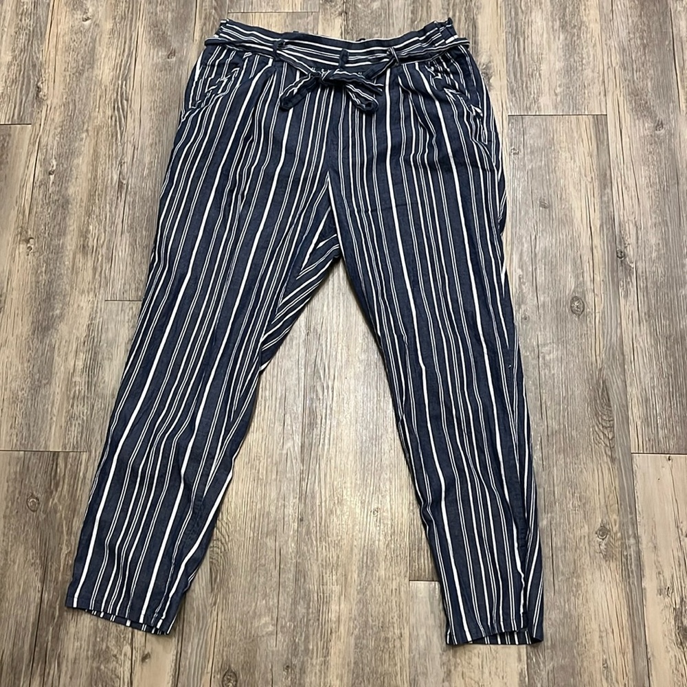 1st Kiss Striped Pants